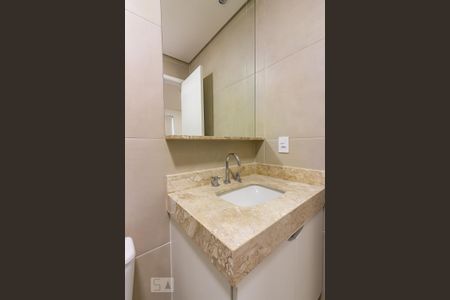 Studio para alugar com 32m², 1 quarto e 1 vaga Studio para alugar com 32m², 1 quarto e 1 vagaBanheiro