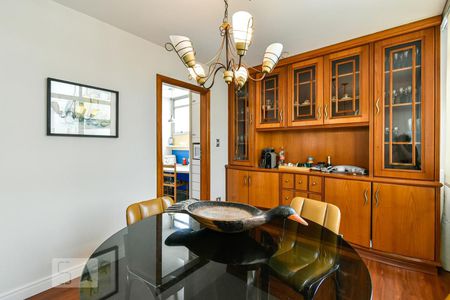 Apartamento à venda com 682m², 4 quartos e 4 vagas Apartamento à venda com 682m², 4 quartos e 4 vagasSala 2