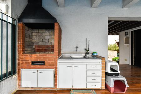 Apartamento à venda com 682m², 4 quartos e 4 vagas Apartamento à venda com 682m², 4 quartos e 4 vagasTerraço - Churrasqueira