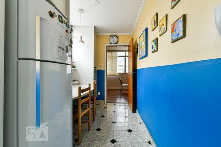 Apartamento à venda com 682m², 4 quartos e 4 vagas Apartamento à venda com 682m², 4 quartos e 4 vagasCozinha