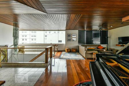 Apartamento à venda com 682m², 4 quartos e 4 vagas Apartamento à venda com 682m², 4 quartos e 4 vagasTerraço