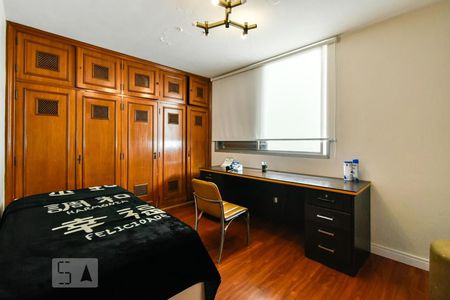 Apartamento à venda com 682m², 4 quartos e 4 vagas Apartamento à venda com 682m², 4 quartos e 4 vagasSuíte 2