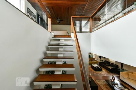 Apartamento à venda com 682m², 4 quartos e 4 vagas Apartamento à venda com 682m², 4 quartos e 4 vagasAcesso Terraço