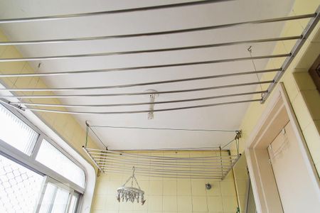 Apartamento à venda com 66m², 2 quartos e 1 vaga Apartamento à venda com 66m², 2 quartos e 1 vagaÁrea de serviço - Varal