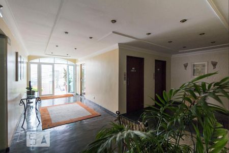 Apartamento à venda com 66m², 2 quartos e 1 vagaHall social