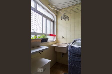 Apartamento à venda com 66m², 2 quartos e 1 vaga Apartamento à venda com 66m², 2 quartos e 1 vagaÁrea de serviço