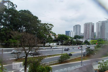 Vista da sala de apartamento à venda com 2 quartos, 66m² em Mirandópolis, São Paulo