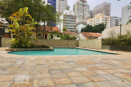 Apartamento para alugar com 55m², 1 quarto e 1 vagaÁrea comum - Piscina