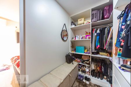 Apartamento à venda com 140m², 3 quartos e 2 vagasCloset do Quarto 2