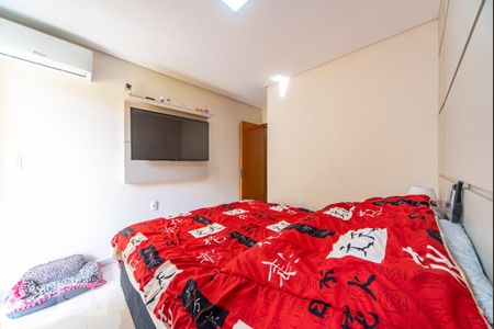 Apartamento à venda com 140m², 3 quartos e 2 vagasQuarto 2