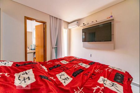 Apartamento à venda com 140m², 3 quartos e 2 vagasQuarto 2