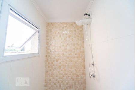 Apartamento à venda com 140m², 3 quartos e 2 vagasChuveiro