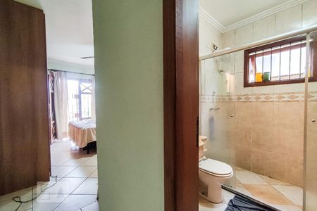 Casa à venda com 201m², 3 quartos e 4 vagas Casa à venda com 201m², 3 quartos e 4 vagasSuíte