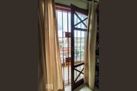 Casa à venda com 201m², 3 quartos e 4 vagas Casa à venda com 201m², 3 quartos e 4 vagasSuíte