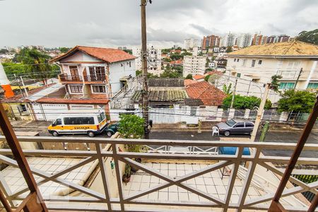 Casa à venda com 201m², 3 quartos e 4 vagas Casa à venda com 201m², 3 quartos e 4 vagasVaranda da Suíte