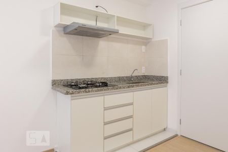 Sala/Cozinha de apartamento à venda com 1 quarto, 29m² em Parque Industrial Tomas Edson, São Paulo