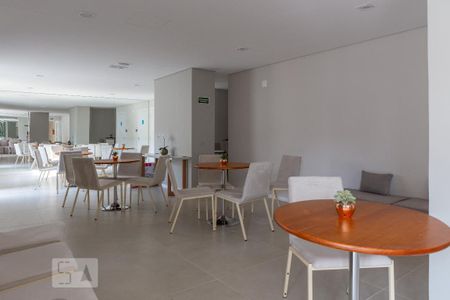 Apartamento à venda com 29m², 1 quarto e sem vaga Apartamento à venda com 29m², 1 quarto e sem vagaÁrea comum - Salão de festas