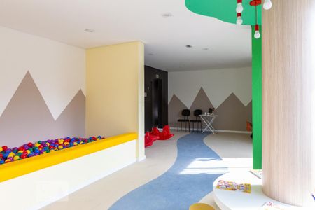 Apartamento à venda com 29m², 1 quarto e sem vaga Apartamento à venda com 29m², 1 quarto e sem vagaÁrea Comum - Brinquedoteca