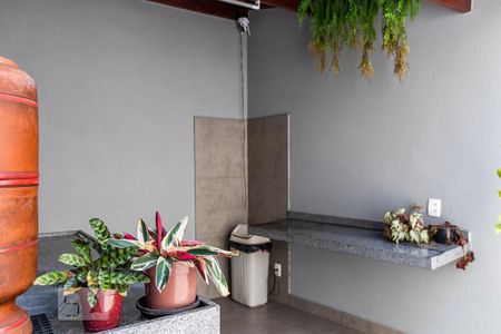 Casa para alugar com 160m², 2 quartos e 2 vagas Casa para alugar com 160m², 2 quartos e 2 vagasÁrea de Serviço