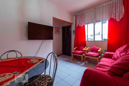 Sala de casa de condomínio para alugar com 2 quartos, 58m² em Cidade Líder, São Paulo