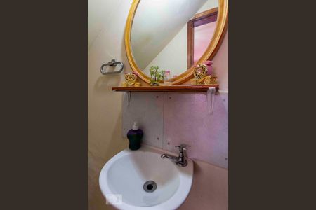 Lavabo de casa de condomínio para alugar com 2 quartos, 58m² em Cidade Líder, São Paulo