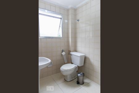 Apartamento para alugar com 70m², 2 quartos e 1 vaga Apartamento para alugar com 70m², 2 quartos e 1 vagaBanheiro