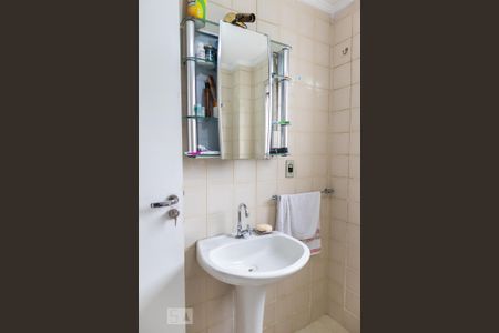 Apartamento para alugar com 70m², 2 quartos e 1 vaga Apartamento para alugar com 70m², 2 quartos e 1 vagaBanheiro