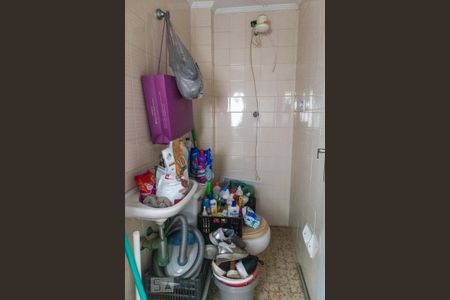 Apartamento para alugar com 70m², 2 quartos e 1 vaga Apartamento para alugar com 70m², 2 quartos e 1 vagaBanheiro de serviço