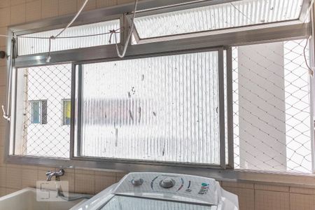 Apartamento para alugar com 70m², 2 quartos e 1 vaga Apartamento para alugar com 70m², 2 quartos e 1 vagaÁrea de serviço