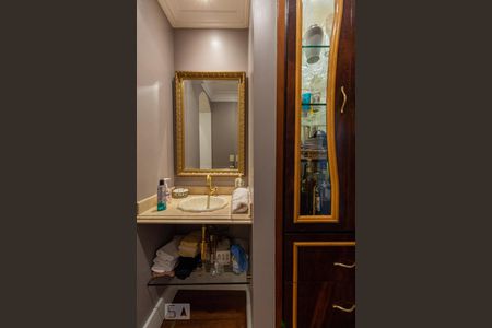 Casa à venda com 400m², 5 quartos e 2 vagasCorredor