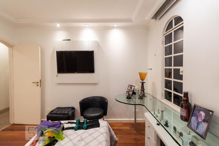 Casa à venda com 400m², 5 quartos e 2 vagasQuarto 2