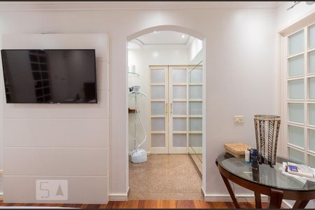 Casa à venda com 400m², 5 quartos e 2 vagasSuíte 1 - closet