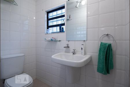 Casa à venda com 400m², 5 quartos e 2 vagasBanheiro de Serviço