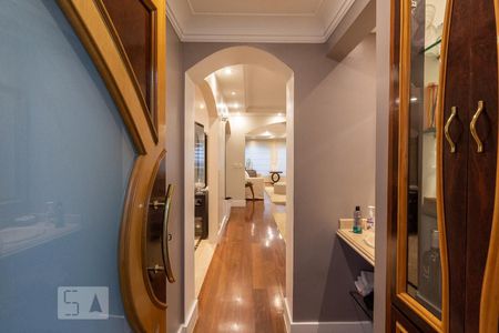 Casa à venda com 400m², 5 quartos e 2 vagasCorredor