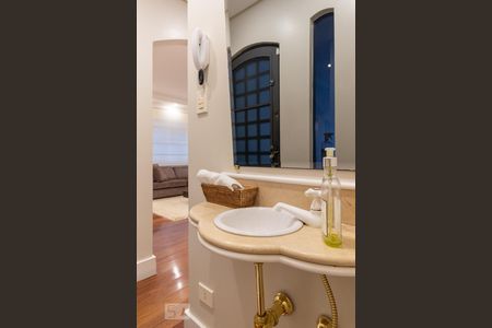 Casa à venda com 400m², 5 quartos e 2 vagasLavabo