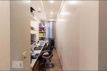 Casa à venda com 400m², 5 quartos e 2 vagasEscritório