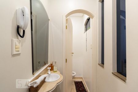 Casa à venda com 400m², 5 quartos e 2 vagasLavabo