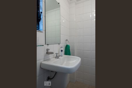 Casa à venda com 400m², 5 quartos e 2 vagasBanheiro de Serviço