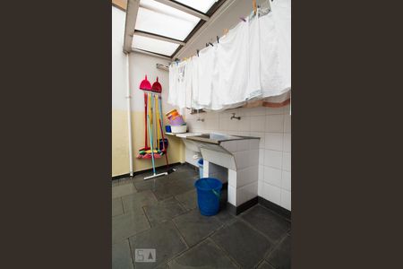 Casa à venda com 400m², 5 quartos e 2 vagasÁrea de Serviço