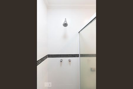 Casa à venda com 400m², 5 quartos e 2 vagasBanheiro da Suíte 2