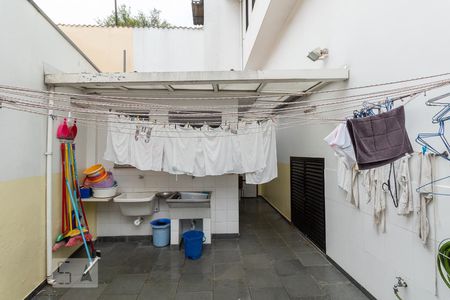Casa à venda com 400m², 5 quartos e 2 vagasÁrea de Serviço