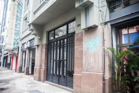 Apartamento à venda com 75m², 2 quartos e sem vagaFachada do bloco