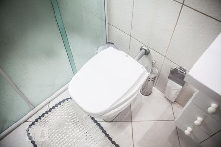 Apartamento à venda com 75m², 2 quartos e sem vagaDetalhe do banheiro