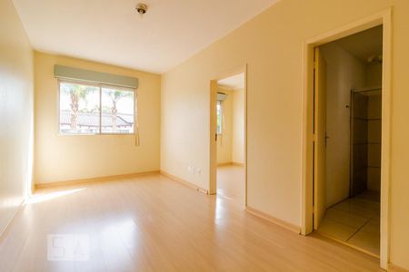 Sala de apartamento para alugar com 1 quarto, 51m² em Partenon, Porto Alegre