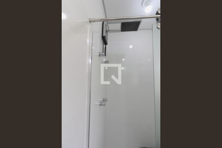 Casa à venda com 384m², 3 quartos e 5 vagas Casa à venda com 384m², 3 quartos e 5 vagasBanheiro Social