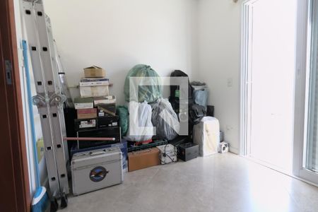 Casa à venda com 384m², 3 quartos e 5 vagas Casa à venda com 384m², 3 quartos e 5 vagasQuarto 2