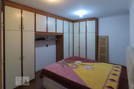 Casa à venda com 250m², 4 quartos e 4 vagasQuarto 3 suite