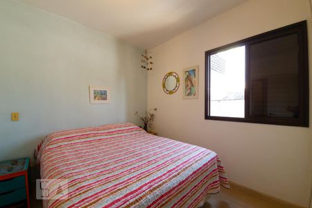 Suíte de apartamento para alugar com 3 quartos, 76m² em Vila Gumercindo, São Paulo