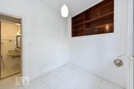 Quarto de apartamento para alugar com 2 quartos, 50m² em Jardim Botânico, Rio de Janeiro