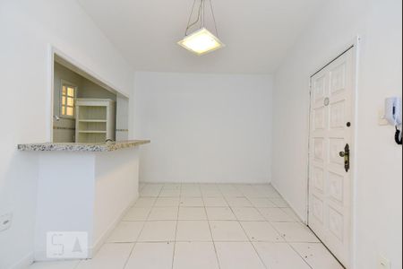 Sala de apartamento para alugar com 2 quartos, 50m² em Jardim Botânico, Rio de Janeiro